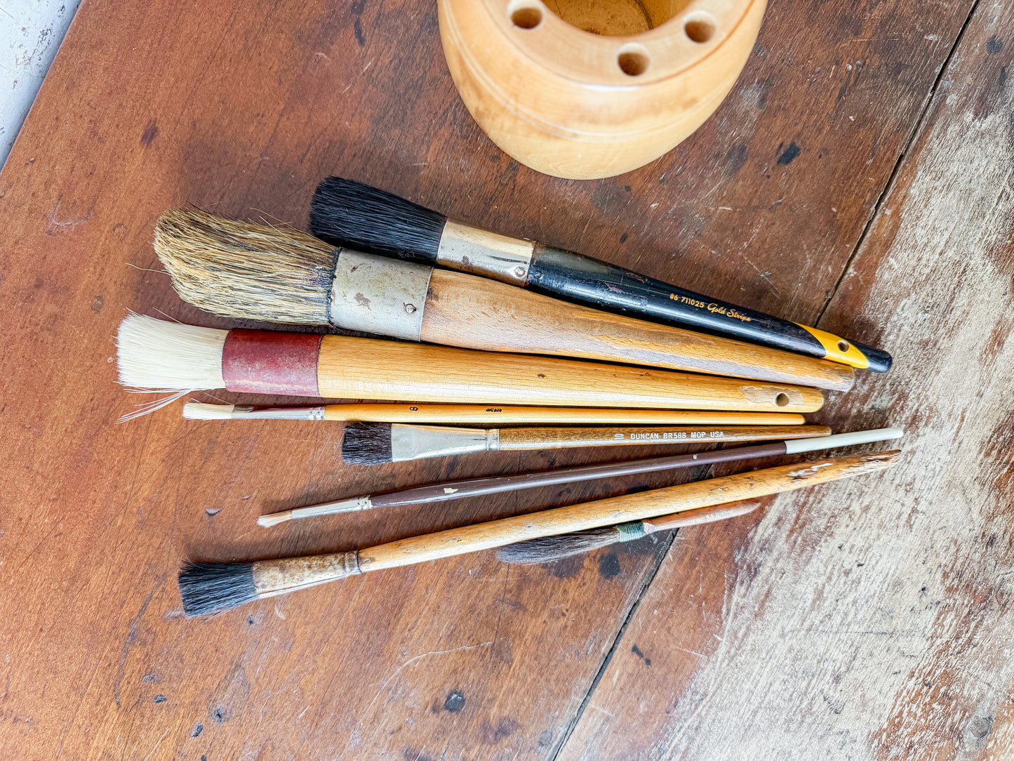Collection of 8 Paint Brushes in Handmade Wooden Vase