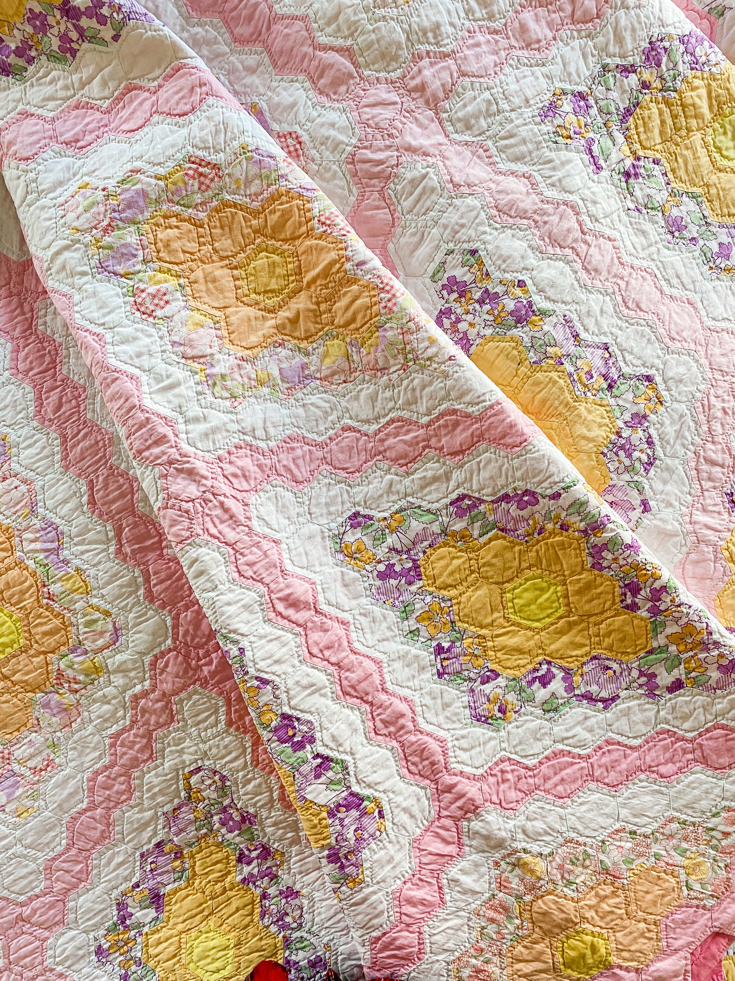 Vintage Radiating Diamond Fields Pink Quilt, c1930